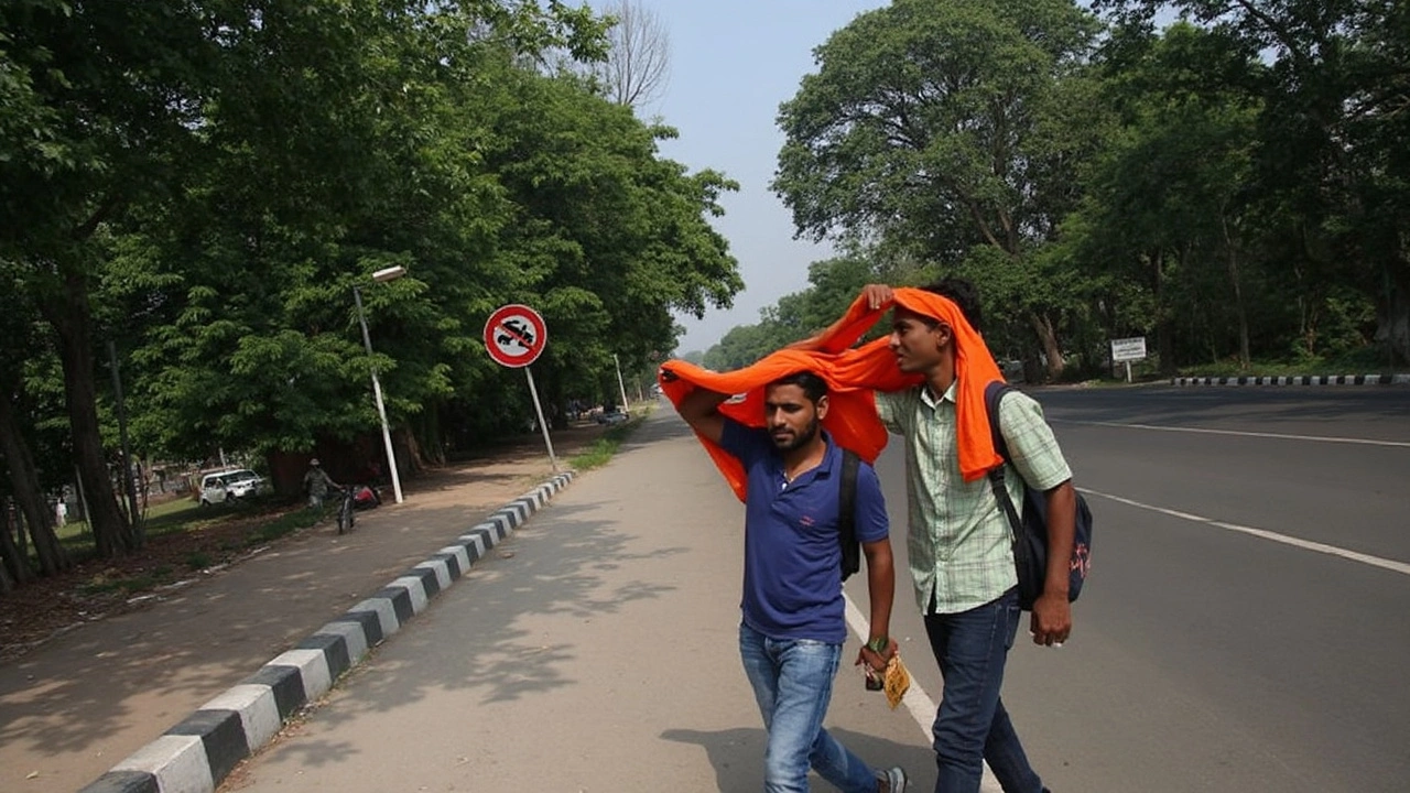 Madhya Pradesh Weather Alert: Heavy Rainfall and Extreme Heat Roil State, Khajuraho Hits 45°C